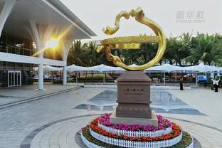 湖人官方：科比雕像将于2月9日揭幕 2月10日向公众开放